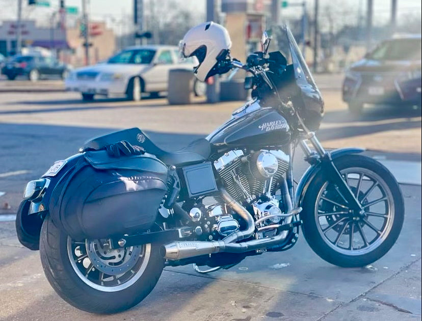 Stealth Pipes exhaust system fitted to Harley Dyna – 1996–2005 stainless headers and muffler, side view, photo 16 of 17