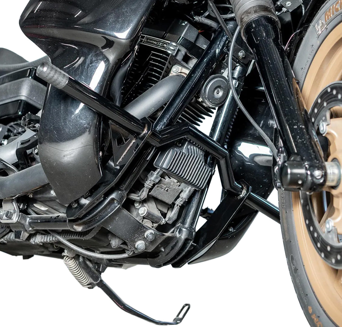 Dyna 2 Crash Bar 2005-2017, photo 1 of 6