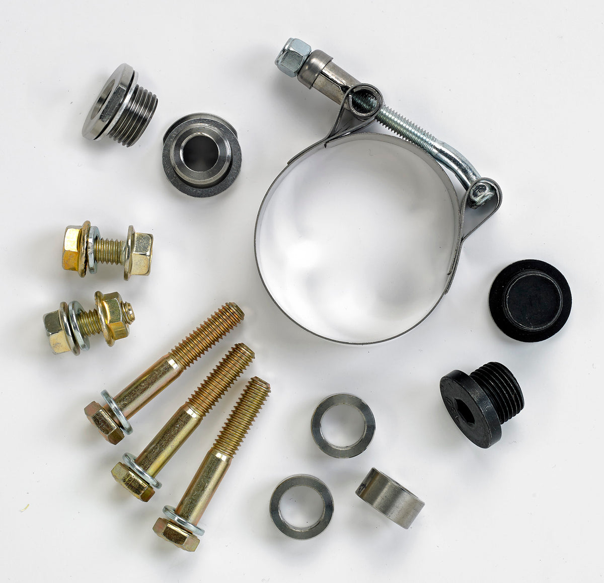 Exhaust hardware kit for Stealth Pipes 1996–2005 Harley Dyna exhaust – O2 bung and mounting collars, photo 5 of 17